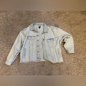 Oversized GAP denim jacket, light denim color